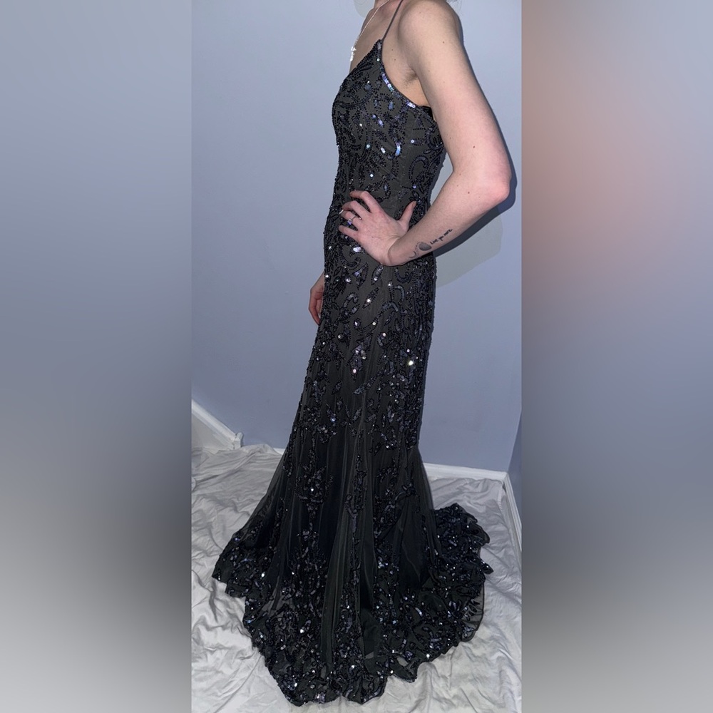 Prom dress - Picture 3 of 4